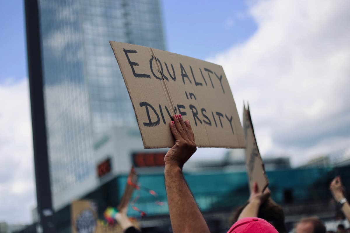 US Anti-Bias Agency Moves to End Six-Decade Requirement for Employers to Report Workers’ Race and Sex Data